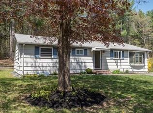 31 Laurel Rd, Sharon, MA 02067