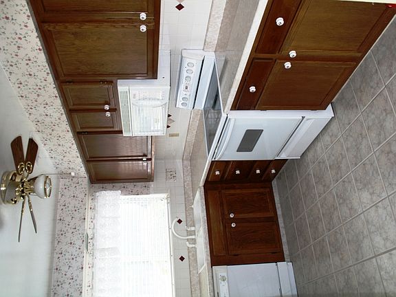2nd image of 1033 Sardis Cove Dr