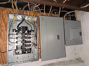 2nd image of 9521 Mount Auburn Ave