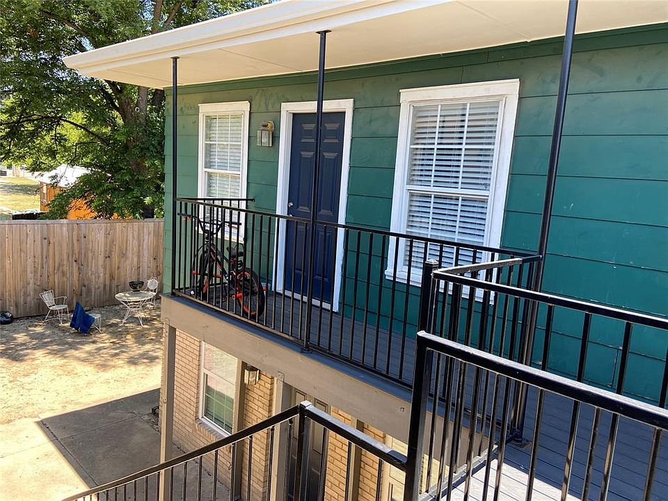 1st image of 2532 Charlotte St APT 8