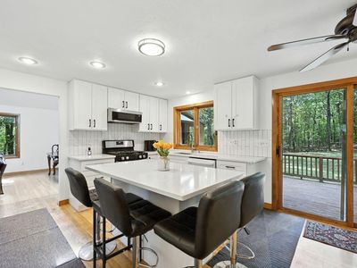 9 Valleywood Rd, Hopkinton, MA, 01748