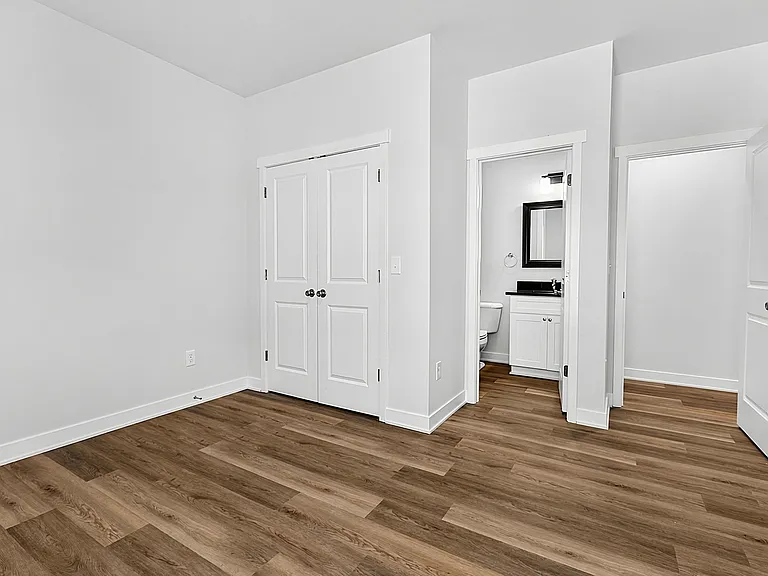 3947 Rookwood Ave #A — Photo 19