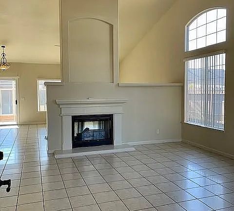3rd image of 2885 E Deyoung Dr