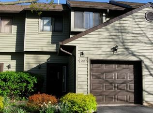 22 Oriole Ter, Newton, NJ 07860