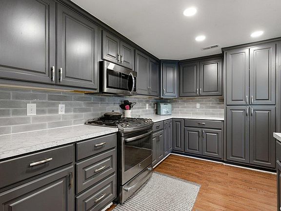 4th image of 3689 Highway 378