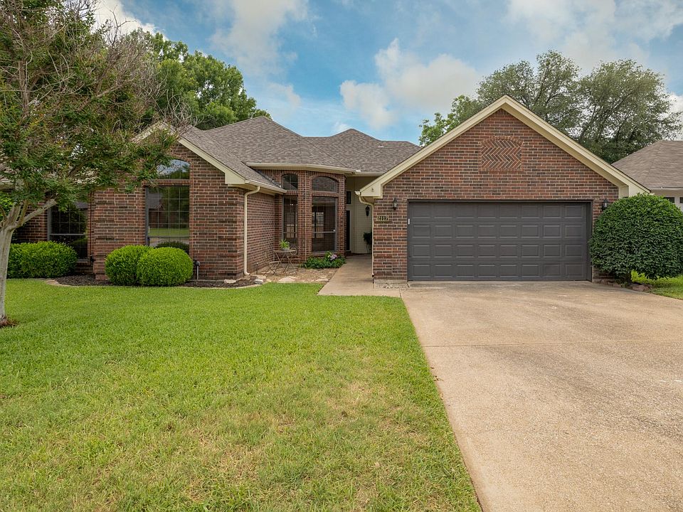 1st image of 2117 N Aspenwood Dr