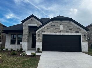 870 Boomer Ln, Ferris, TX 75125