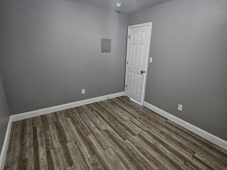 4607 E Nettleton Ave #6 — Photo 7