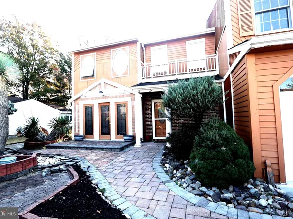 3 Millbank Ln, Voorhees, NJ 08043