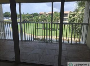 4160 Woodside Dr, Pompano Beach, FL 33065