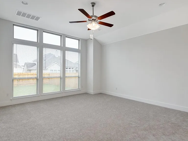 213 Poole Ln — Photo 15