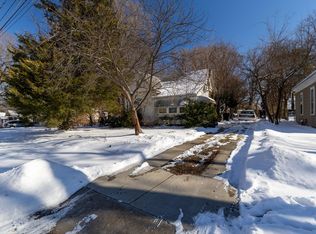 2224 N Rogers Avenue, Springfield, MO 65803