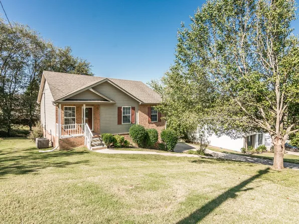 108 Longview Dr, Goodlettsville, TN 37072