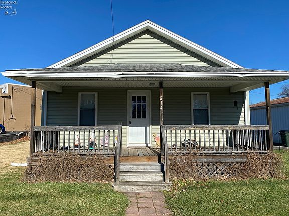 2nd image of 214 Huss St