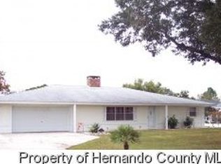 5528 Fairway Dr, Dade City, FL 33523