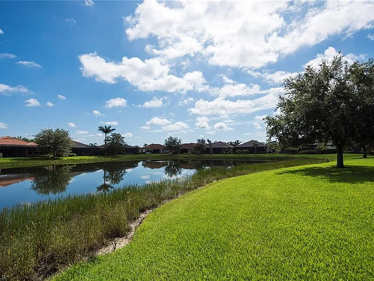 6065 Divot Ct — Photo 18