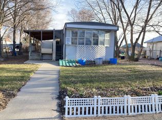 511 E 2nd St, Valentine, NE 69201