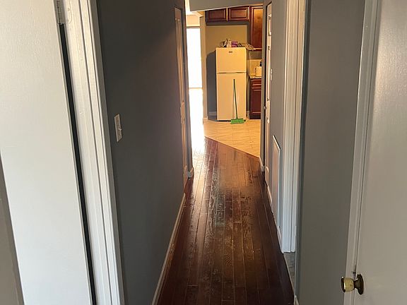 5th image of 2541 Shelmire Ave #B