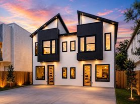 7130 Saint Augustine St, Houston, TX