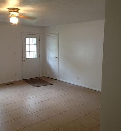 3rd image of 3963 Arborcrest Dr