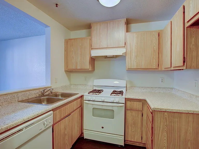 Oasis Townhomes — Photo 13