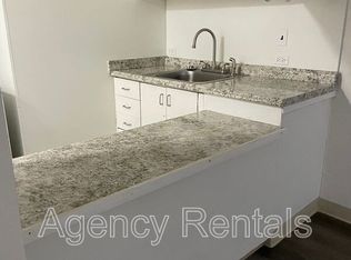 1671 Kalakaua Ave #201, Honolulu, HI 96826