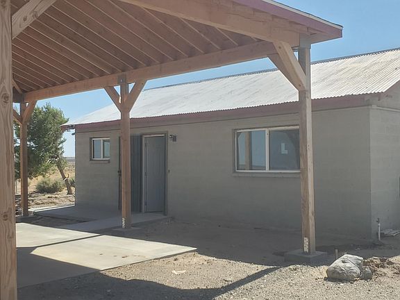 3rd image of 7634 Cinnabar Rd