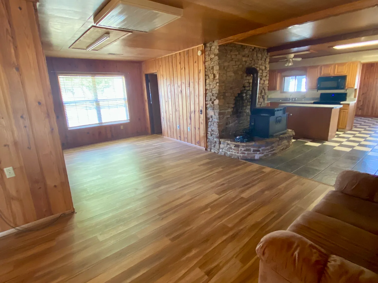 2 bed, 1248 sqft, $950 — Photo 4