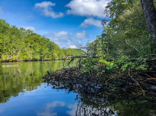 Lighthouse Rd, Crawfordville, FL 32327