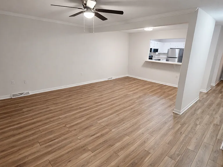 24 Shockley St — Photo 5