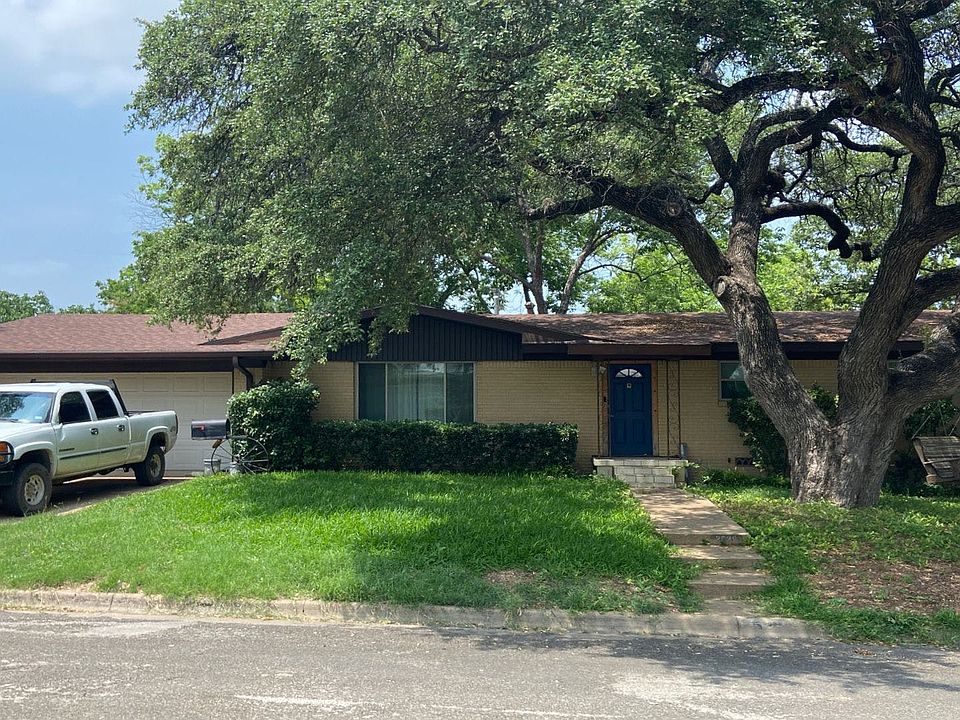 1st image of 2529 Mears Dr