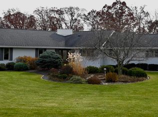 3232 Country Club Ln, Fort Madison, IA 52627