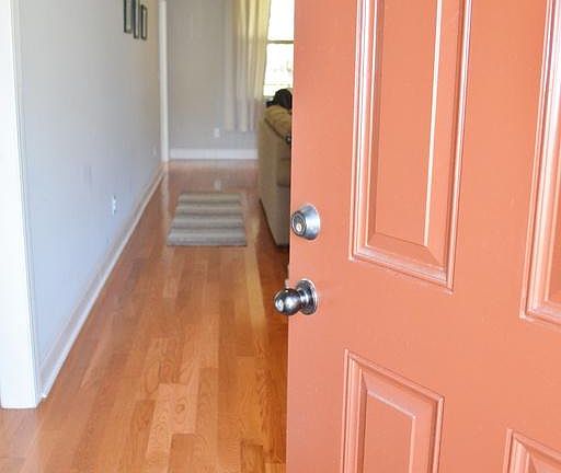 2nd image of 1868 Staffwood Dr
