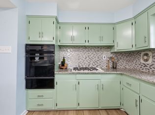 3839 Janice St, Philadelphia, PA 19114