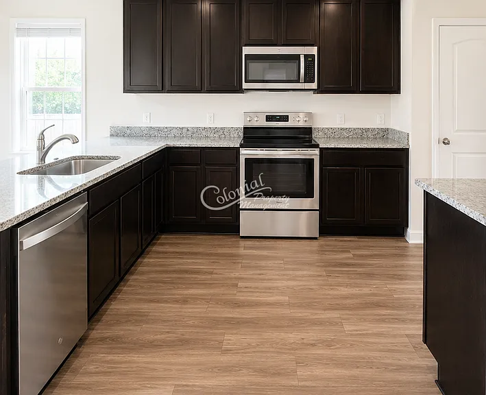 513 Locksley Cv — Photo 5
