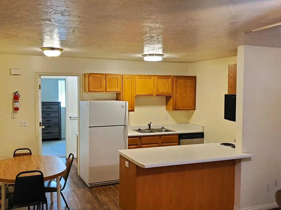 RL #110 Kitchen & Dining_06082022