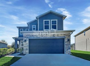 1047 Walden Pond Dr, Plant City, FL 33563