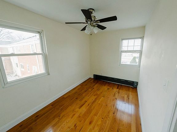 5th image of 86-14 Astoria Blvd #2FAM
