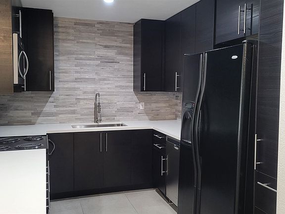 2nd image of 79347 Horizon Palms Cir