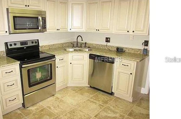 4th image of 10356 Carrollwood Ln APT 205
