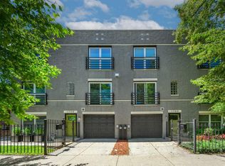 1738 N Hoyne Ave #A, Chicago, IL 60647