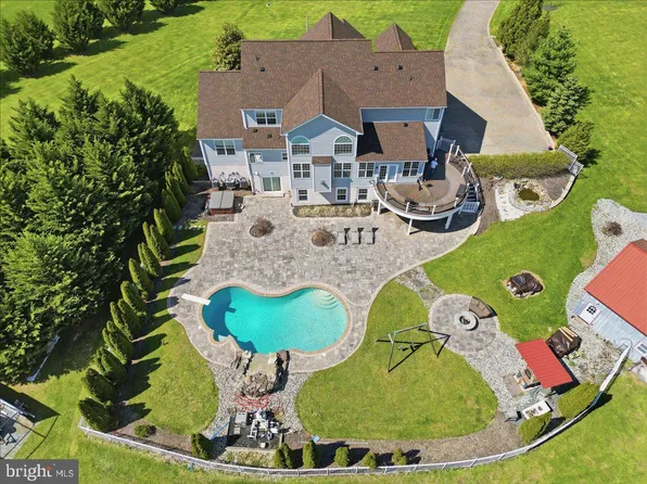 11950 Stonehouse View Ct, Lovettsville, VA 20180