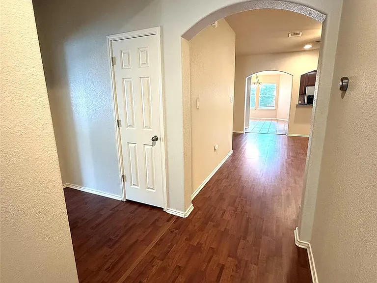 11205 McKinney Springs Dr — Photo 11