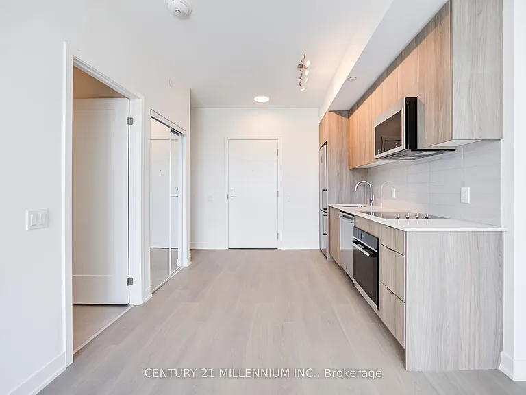 20 Deans Dr #415 — Photo 11