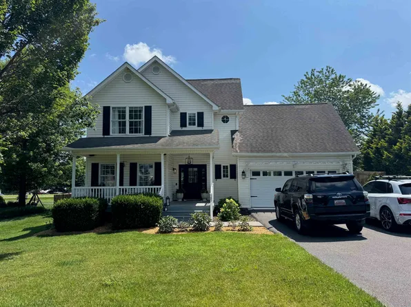 25 Alexander Ct, Christiansburg, VA 24073