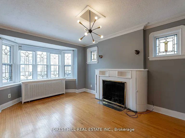 6 Park Hill Rd — Photo 2