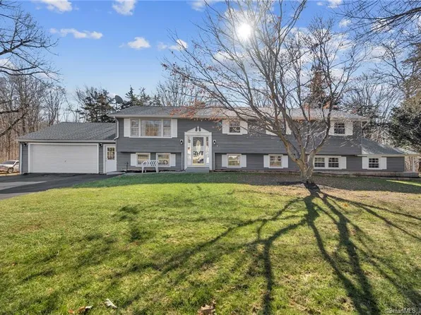 7 Brookfield Drive, North Branford, CT 06472