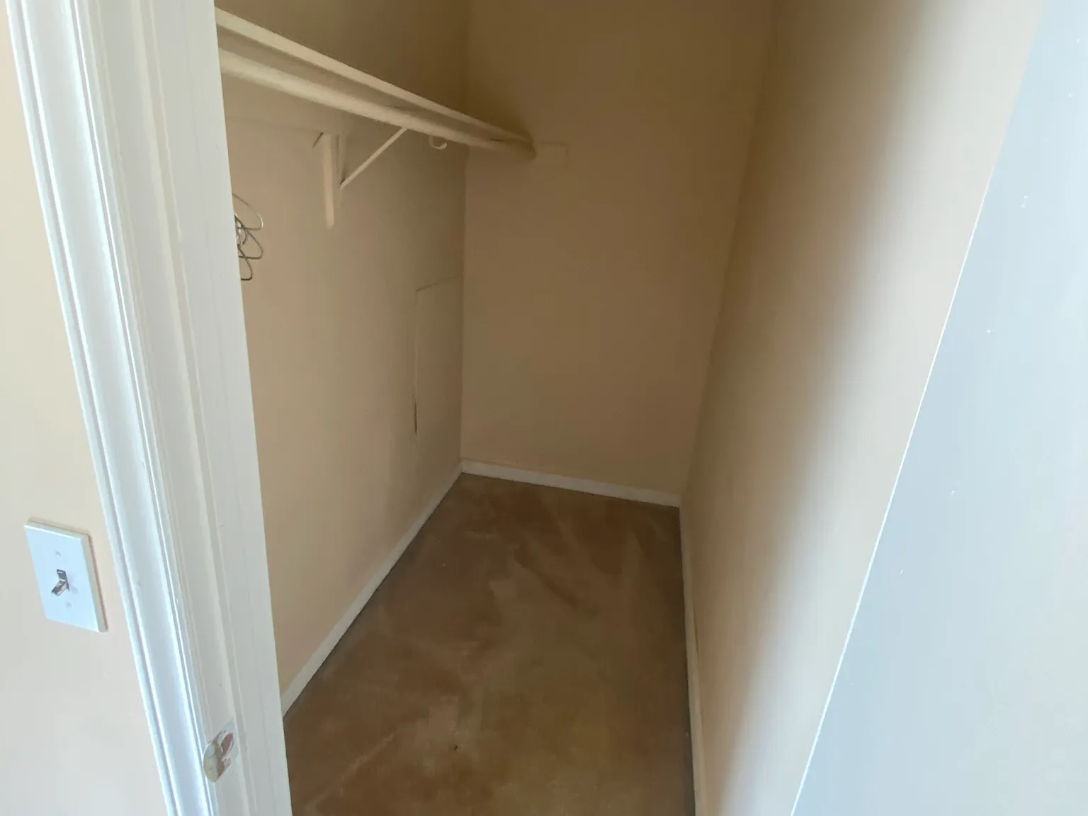 41 Meadowgreen Dr — Photo 2