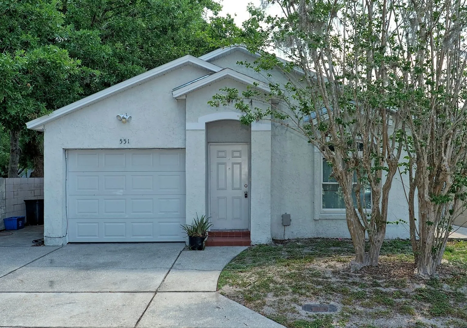 Spacious 3 Bedroom 2 Bath home with 1 car garage available now in Altamonte Springs! $100 off fir... — Photo 1