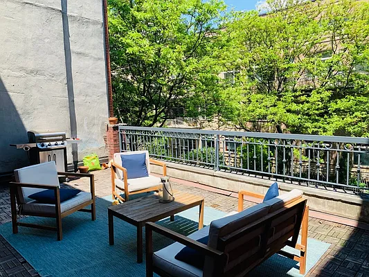 Rented by Douglas Elliman | media 20